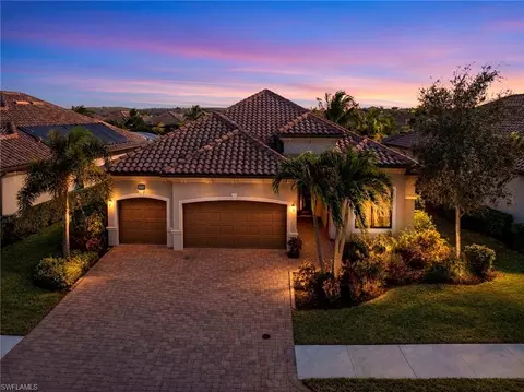 28095 Kerry Ct, Bonita Springs, FL 34135
