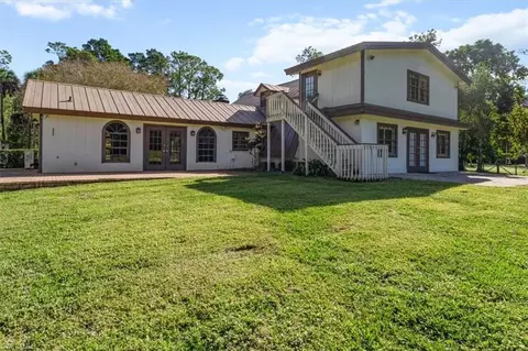 Exterior - 565 3rd St SW, Naples, FL 34117 photo 7 of 10