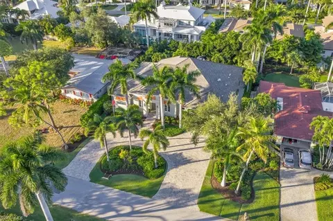 455 Bow Line Dr, Naples, FL 34103 photo 30