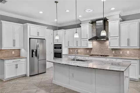 1483 Mockingbird Dr, Naples, FL 34120 photo 3