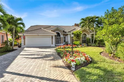 5101 Mabry Dr, Naples, FL 34112