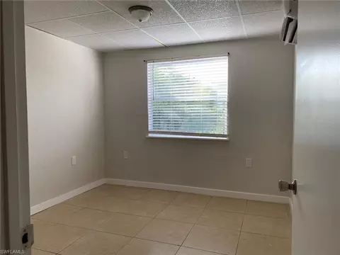 2084 Monroe Ave, Naples, FL 34112 photo 7