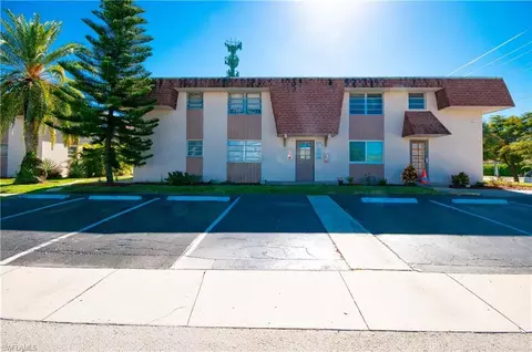 457 Tallwood St #108, Marco Island, FL 34145