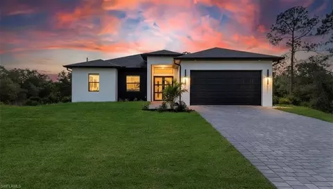1321 Cleveland Ave, Lehigh Acres, FL 33972