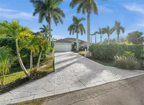 4 Colonial Dr, Naples, FL 34112 photo 41