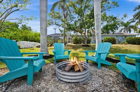 4 Colonial Dr, Naples, FL 34112 photo 5