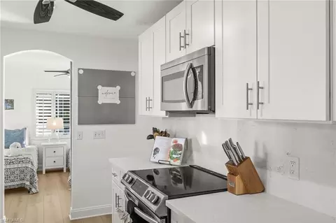 4 Colonial Dr, Naples, FL 34112 photo 10