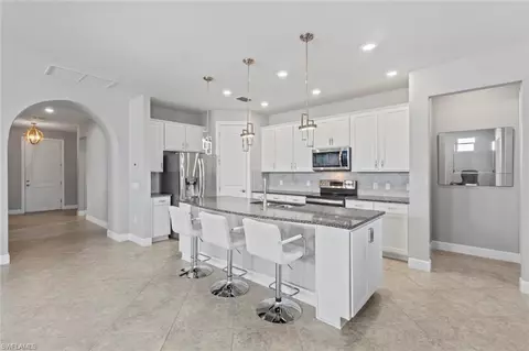 19902 Beverly Park Rd, Estero, FL 33928 photo 9