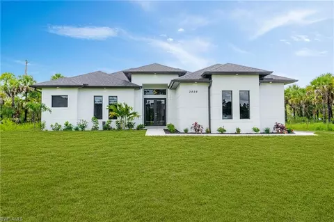 2898 36th Ave SE, Naples, FL 34117