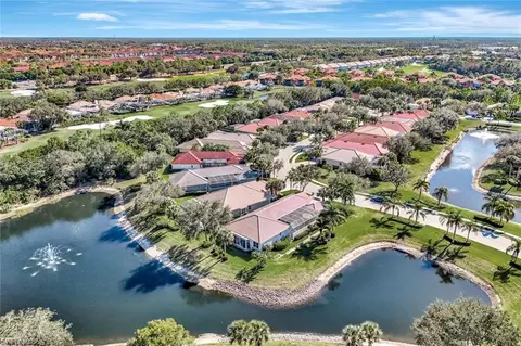 View/Area - 6151 Ashwood Ln, Naples, FL 34110 photo 3 of 8