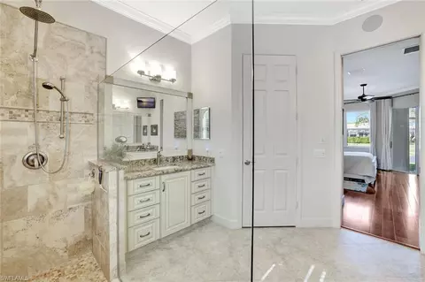 Bath - 6151 Ashwood Ln, Naples, FL 34110 photo 2 of 5