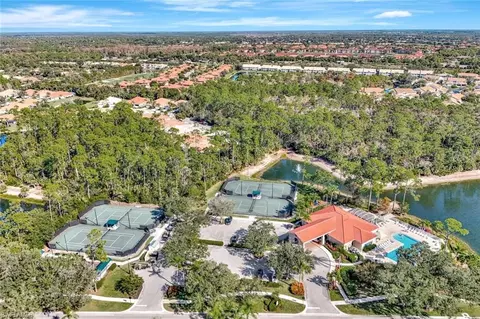 View/Area - 6151 Ashwood Ln, Naples, FL 34110 photo 4 of 8