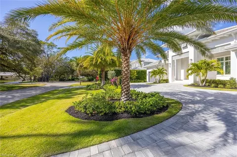 Exterior - 375 Bow Line Dr, Naples, FL 34103 photo 4 of 10