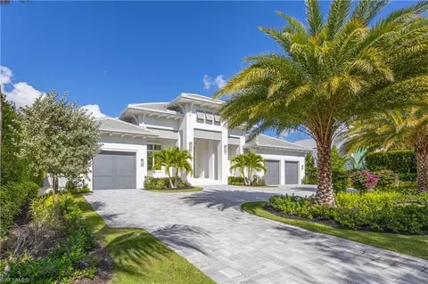 375 Bow Line Dr, Naples, FL 34103