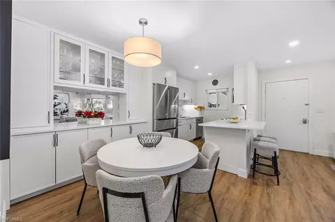 Dining - 766 Central Ave #209, Naples, FL 34102 photo 2 of 2