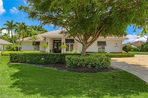 28000 Winthrop Cir, Bonita Springs, FL 34134
