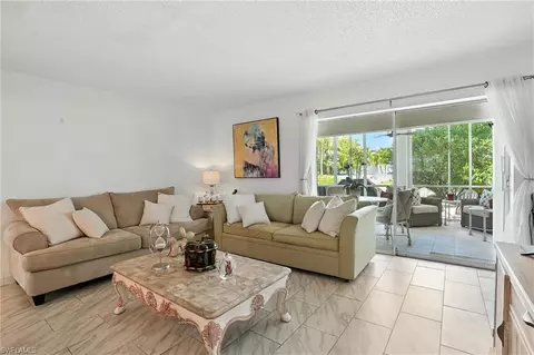 14 Watercolor Way #14, Naples, FL 34113