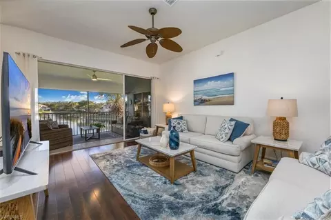 866 Carrick Bend Cir #201, Naples, FL 34110