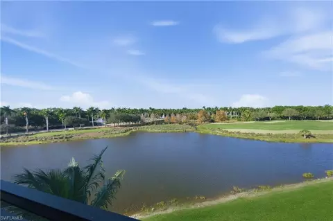 2555 Marquesa Royale Ln #1-302, Naples, FL 34109