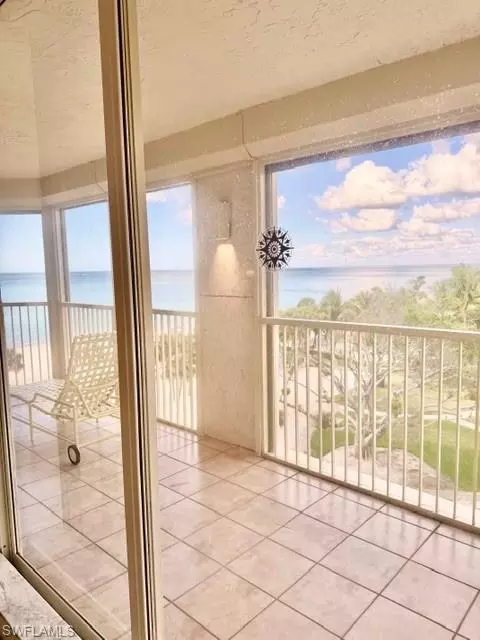 4051 Gulf Shore Blvd N #600, Naples, FL 34103