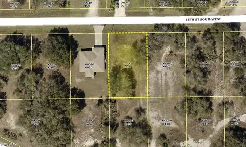 2607 55th St SW, Lehigh Acres, FL 33976