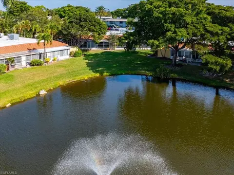 View/Area - 186 Harrison Rd #H2, Naples, FL 34112 photo 2 of 7