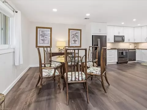 Dining - 186 Harrison Rd #H2, Naples, FL 34112 photo 1 of 2