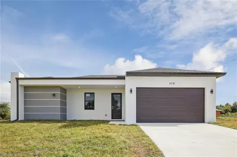 2004 Curry Ave N, Lehigh Acres, FL 33971