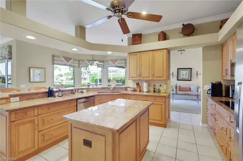 11079 Phoenix Way, Naples, FL 34119 photo 3