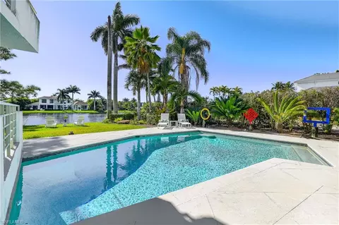 536 Turtle Hatch Rd, Naples, FL 34103 photo 3