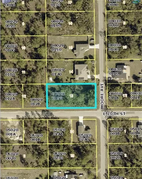 1001 Moore Ave, Lehigh Acres, FL 33972