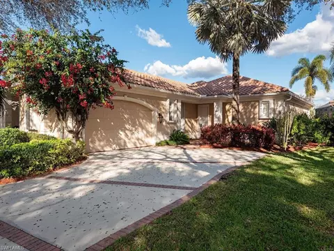 963 Fountain Run, Naples, FL 34119