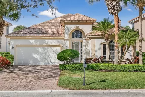 10230 Cobble Hill Rd, Bonita Springs, FL 34135