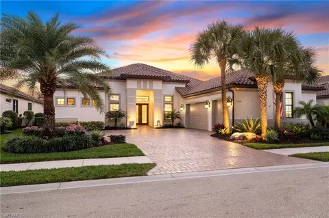 9030 Sorreno Ct, Naples, FL 34119