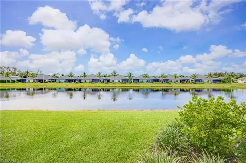Exterior - 2303 Marquesa Cir, Naples, FL 34112 photo 7 of 12