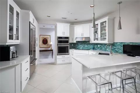 Kitchen - 142 Colonade Cir, Naples, FL 34103 photo 1 of 2