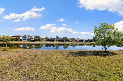 Exterior - 9258 Shadow Oak Ln, Naples, FL 34120 photo 3 of 12