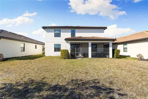 Exterior - 9258 Shadow Oak Ln, Naples, FL 34120 photo 5 of 12