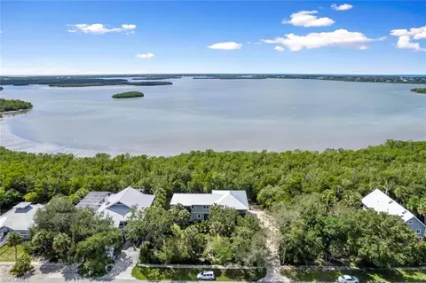 2001 Sheffield Ave, Marco Island, FL 34145