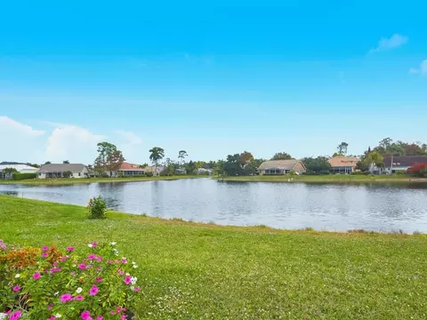 View/Area - 2126 E Crown Pt, Naples, FL 34112 photo 2 of 5