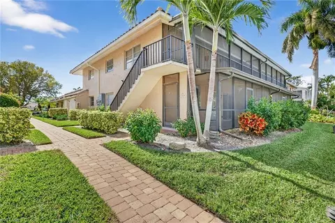 1523 Chesapeake Ave #B4, Naples, FL 34102