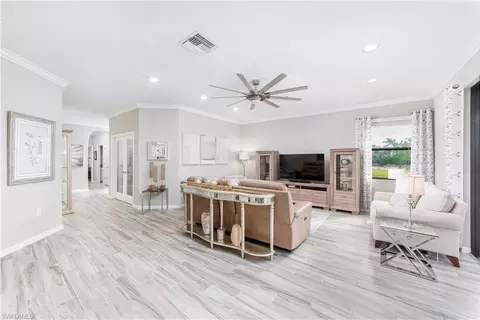 1654 Marton Ct, Naples, FL 34113