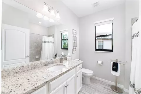 Bath - 1654 Marton Ct, Naples, FL 34113 photo 2 of 2