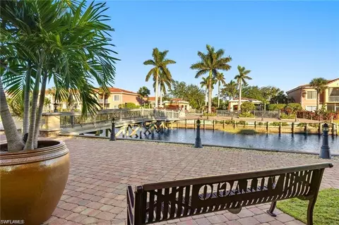 20320 Estero Gardens Cir #208, Estero, FL 33928