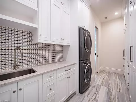 2375 Lantern Ln, Naples, FL 34102 photo 30