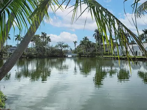 2375 Lantern Ln, Naples, FL 34102 photo 20