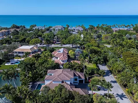 2375 Lantern Ln, Naples, FL 34102 photo 43