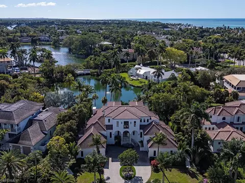 2375 Lantern Ln, Naples, FL 34102 photo 44