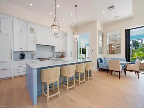 2375 Lantern Ln, Naples, FL 34102 photo 4