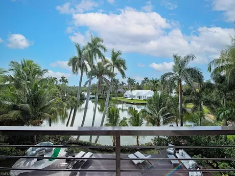 2375 Lantern Ln, Naples, FL 34102 photo 40